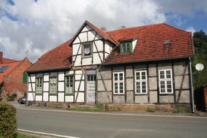 Bild vergrößern: Alte Schule Wietersheim No 2