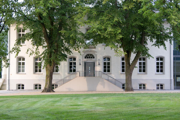 Bild vergrößern: Der Besselsche Hof