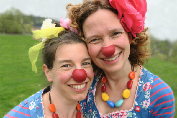 Clownissen_Lotta-MoMo_Jutta-Juchmann