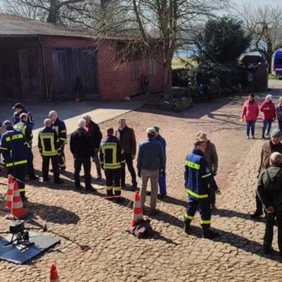 Bild vergrößern: Hochwasserschutzbung15