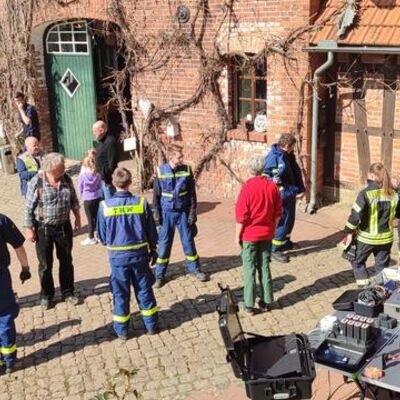 Bild vergrößern: Hochwasserschutzbung17